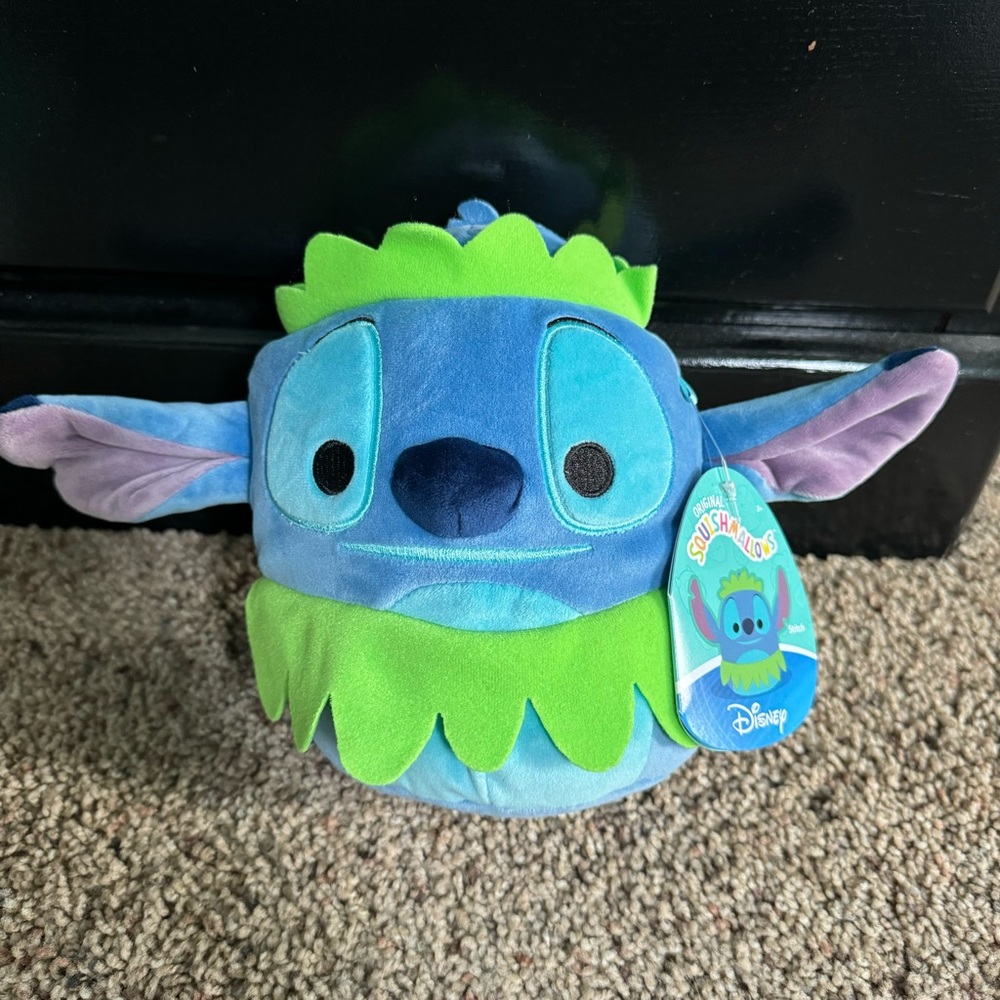 NWT Stitch Squishmallow